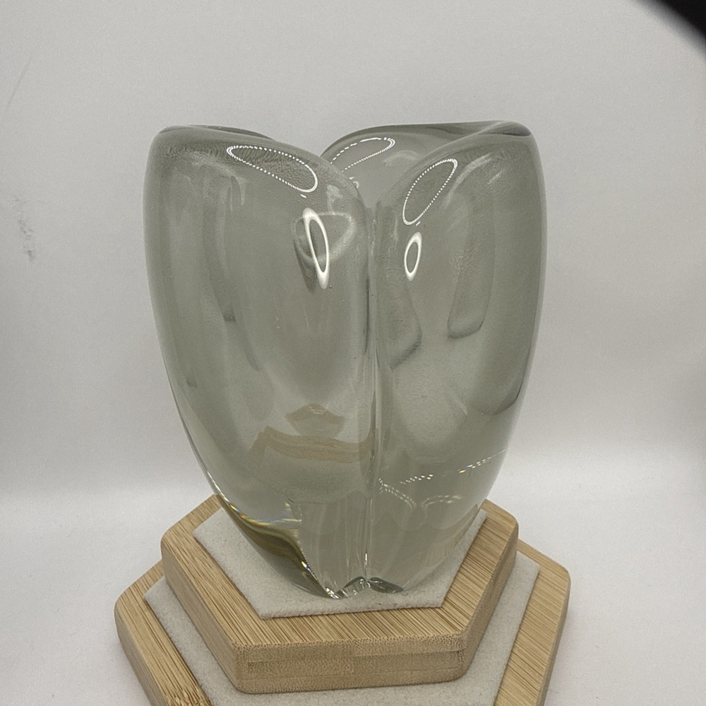 Vtg. MCM "Usva" art glass vase by Kaj Franck for Nuutajärvi Notsjö, Finland 5” - Picture 4 of 14